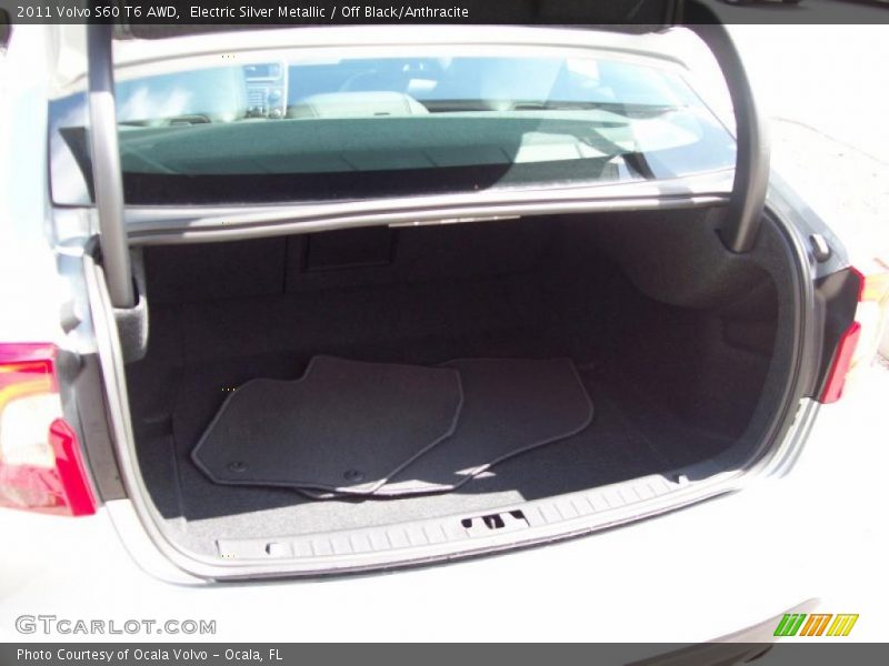  2011 S60 T6 AWD Trunk