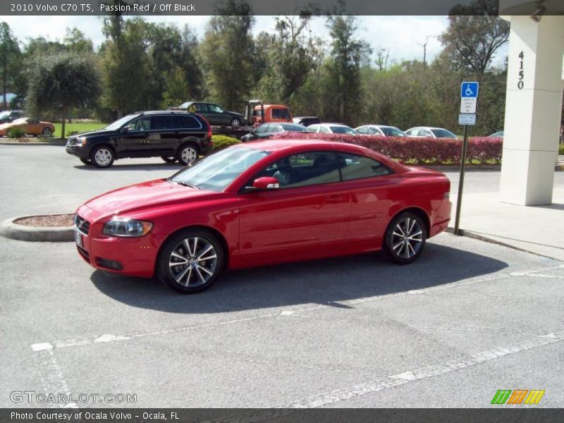 Passion Red / Off Black 2010 Volvo C70 T5