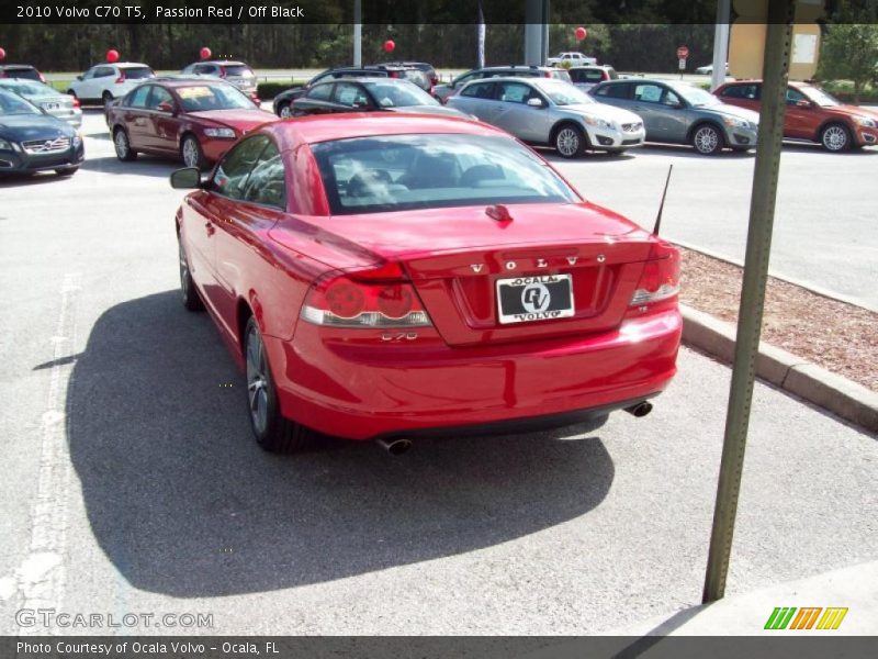 Passion Red / Off Black 2010 Volvo C70 T5