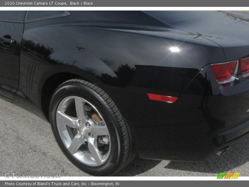 Black / Black 2010 Chevrolet Camaro LT Coupe