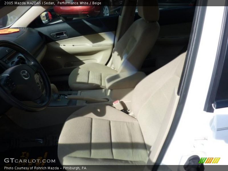 Performance White / Beige 2005 Mazda MAZDA6 i Sedan