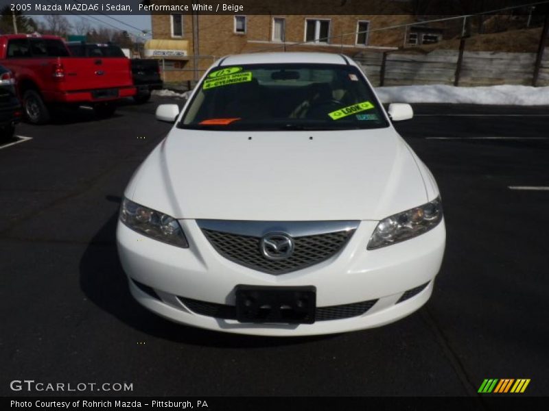 Performance White / Beige 2005 Mazda MAZDA6 i Sedan