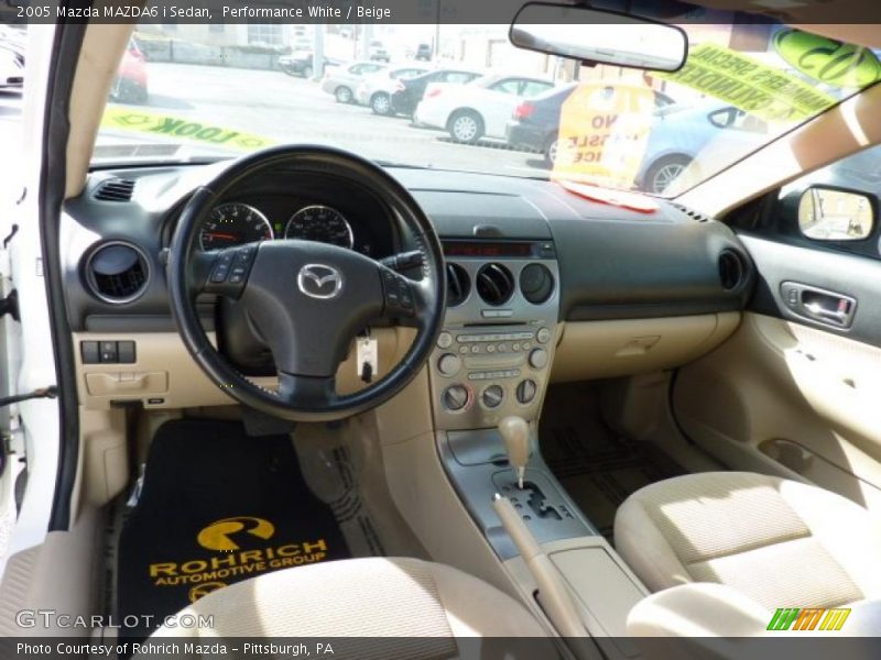 Performance White / Beige 2005 Mazda MAZDA6 i Sedan