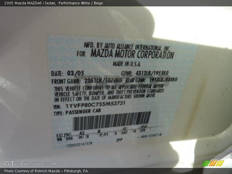 Performance White / Beige 2005 Mazda MAZDA6 i Sedan