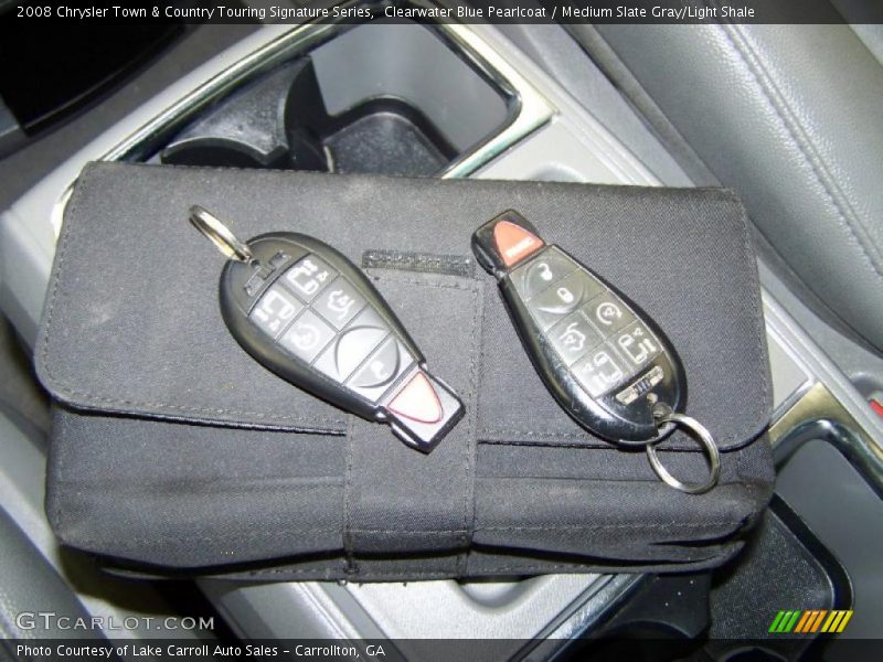 Clearwater Blue Pearlcoat / Medium Slate Gray/Light Shale 2008 Chrysler Town & Country Touring Signature Series