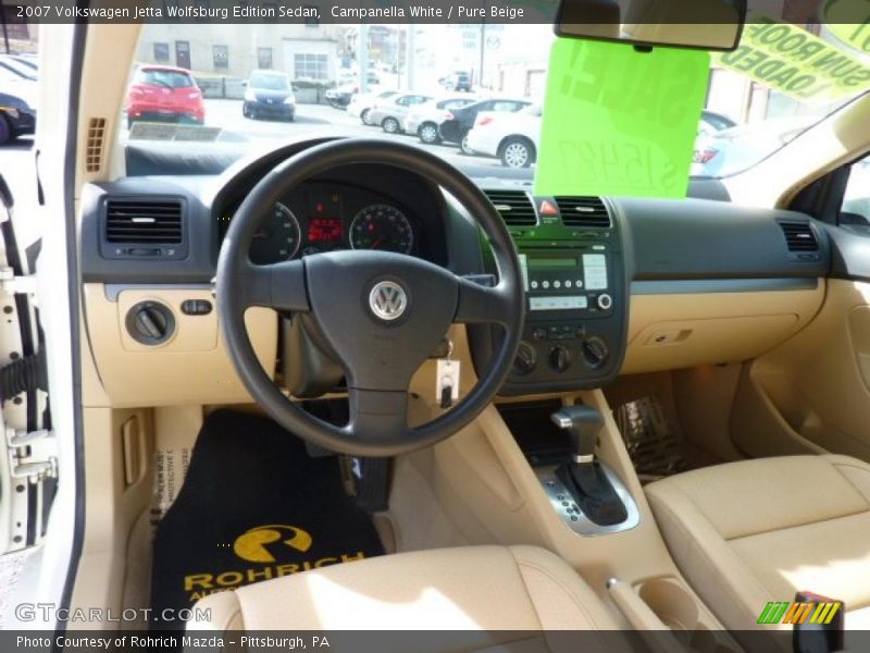 Campanella White / Pure Beige 2007 Volkswagen Jetta Wolfsburg Edition Sedan