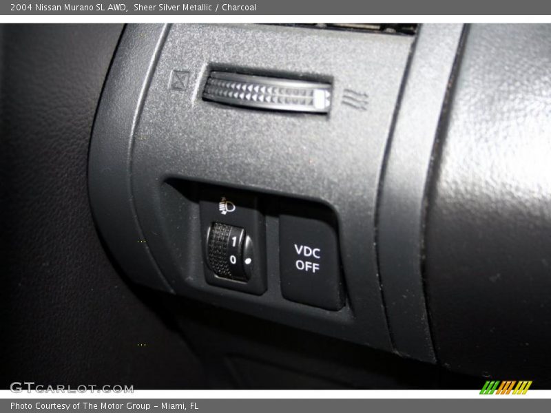 Sheer Silver Metallic / Charcoal 2004 Nissan Murano SL AWD
