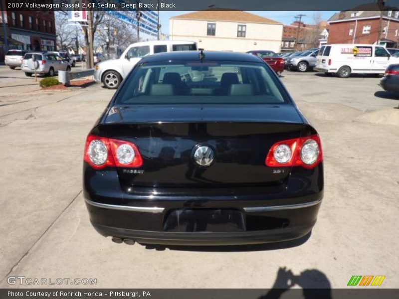 Deep Black / Black 2007 Volkswagen Passat 2.0T Sedan