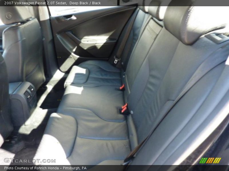Deep Black / Black 2007 Volkswagen Passat 2.0T Sedan