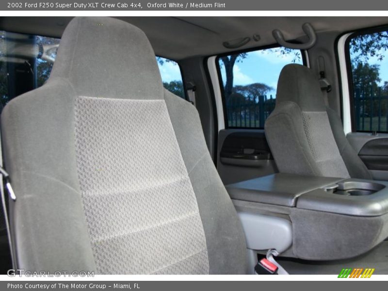 Oxford White / Medium Flint 2002 Ford F250 Super Duty XLT Crew Cab 4x4