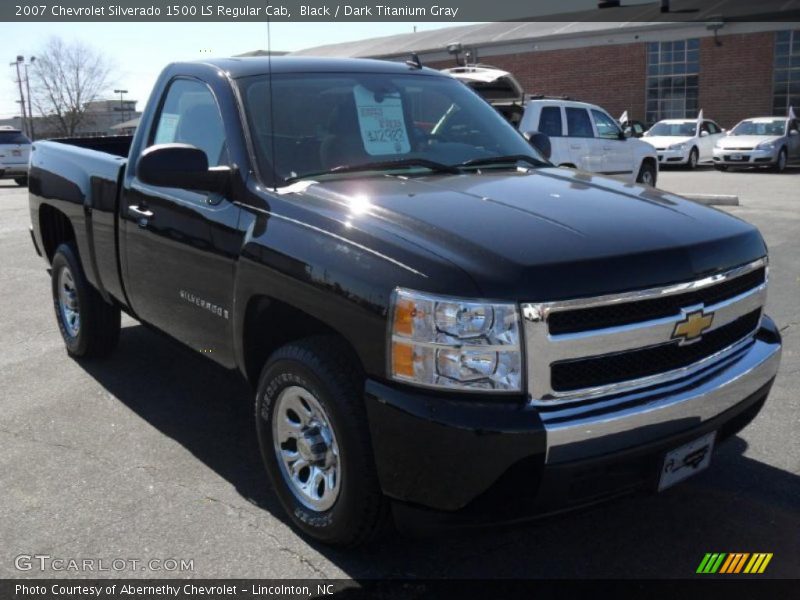 Black / Dark Titanium Gray 2007 Chevrolet Silverado 1500 LS Regular Cab