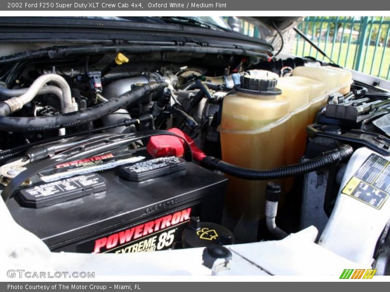 Oxford White / Medium Flint 2002 Ford F250 Super Duty XLT Crew Cab 4x4