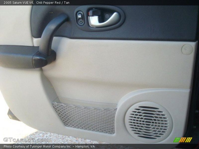 Chili Pepper Red / Tan 2005 Saturn VUE V6