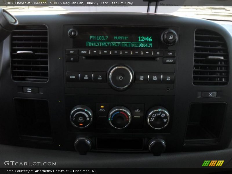 Black / Dark Titanium Gray 2007 Chevrolet Silverado 1500 LS Regular Cab