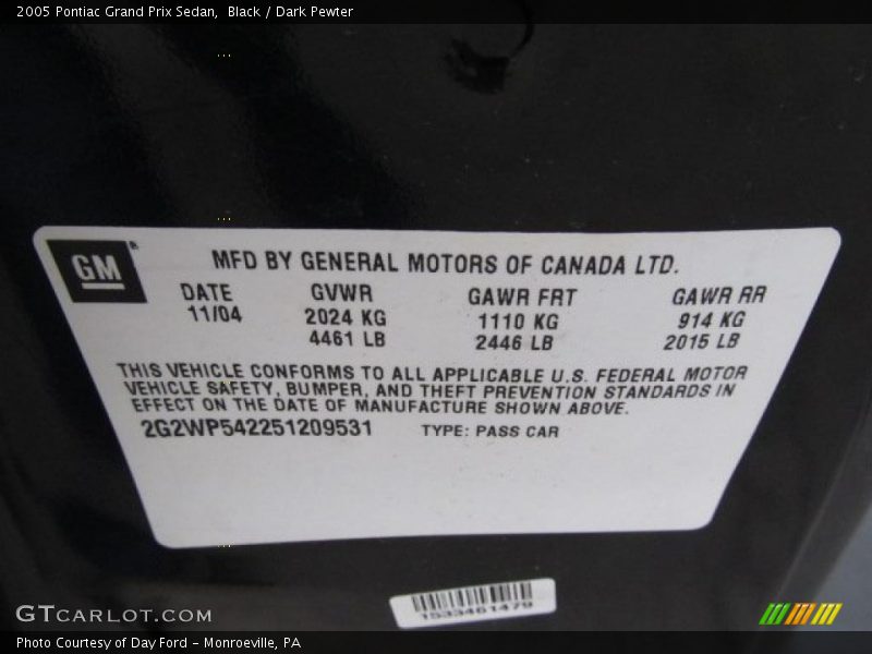 Black / Dark Pewter 2005 Pontiac Grand Prix Sedan