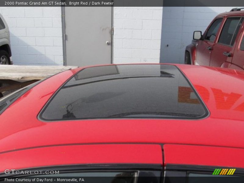 Bright Red / Dark Pewter 2000 Pontiac Grand Am GT Sedan