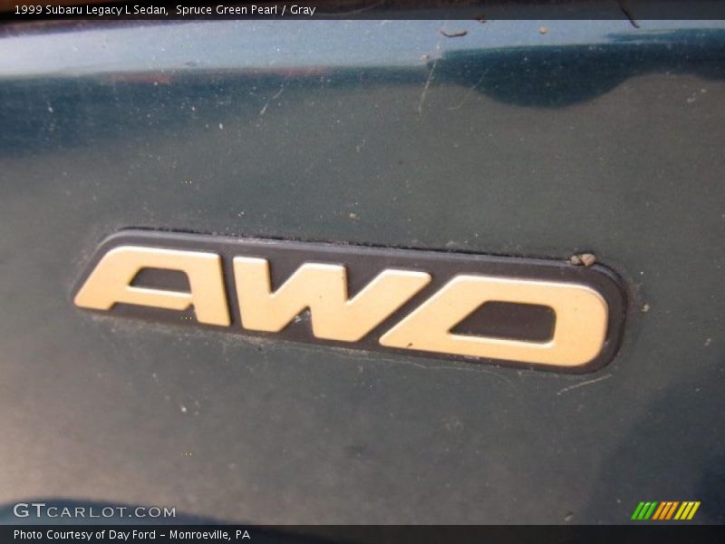 Spruce Green Pearl / Gray 1999 Subaru Legacy L Sedan