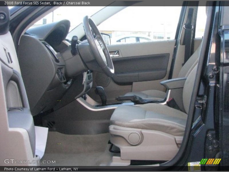 Black / Charcoal Black 2008 Ford Focus SES Sedan
