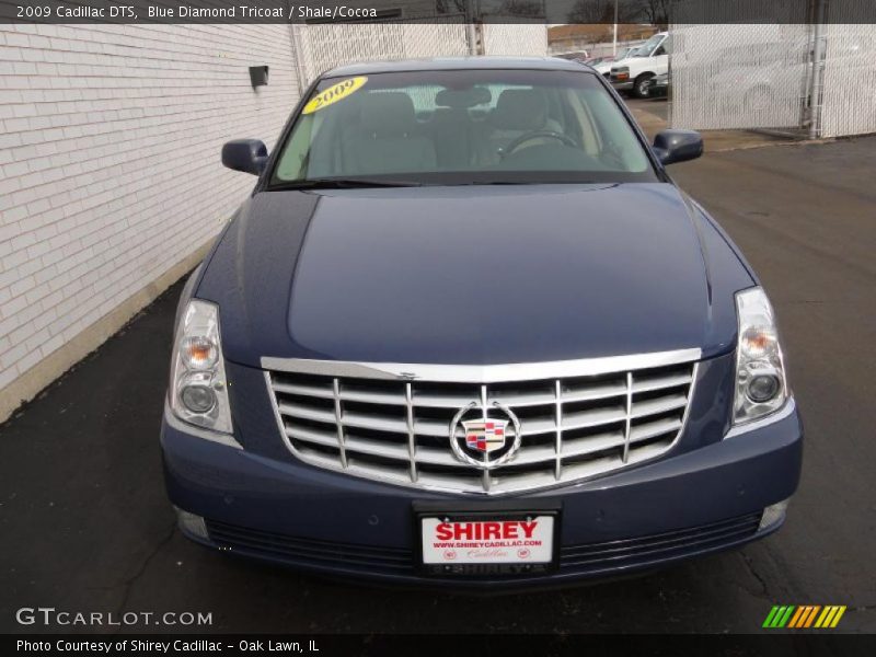 Blue Diamond Tricoat / Shale/Cocoa 2009 Cadillac DTS