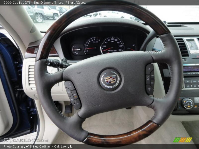 Blue Diamond Tricoat / Shale/Cocoa 2009 Cadillac DTS