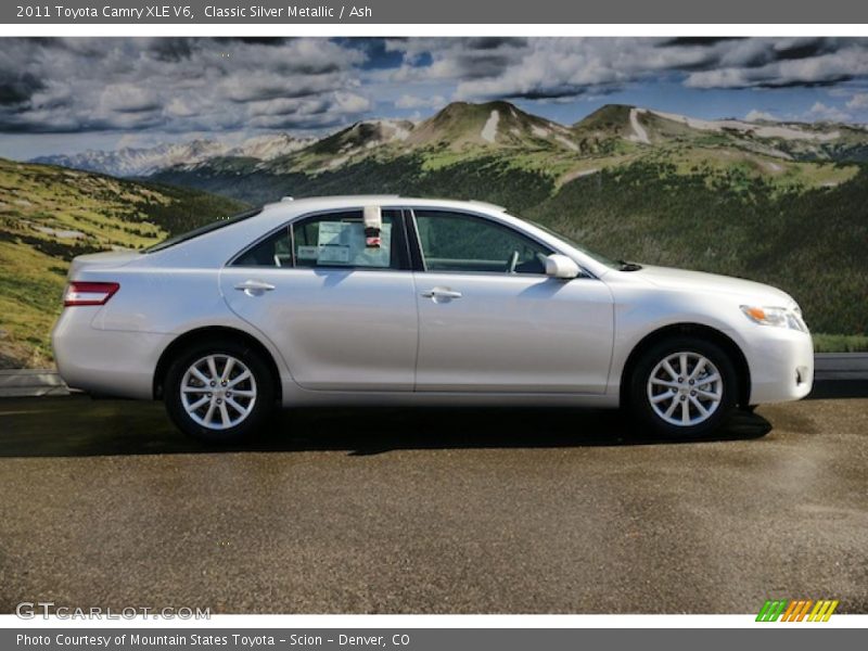 Classic Silver Metallic / Ash 2011 Toyota Camry XLE V6