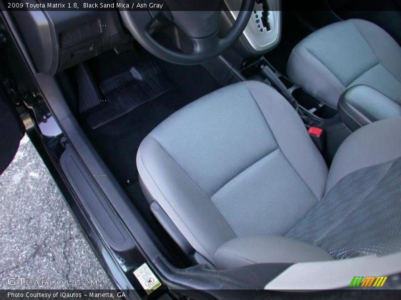 Black Sand Mica / Ash Gray 2009 Toyota Matrix 1.8