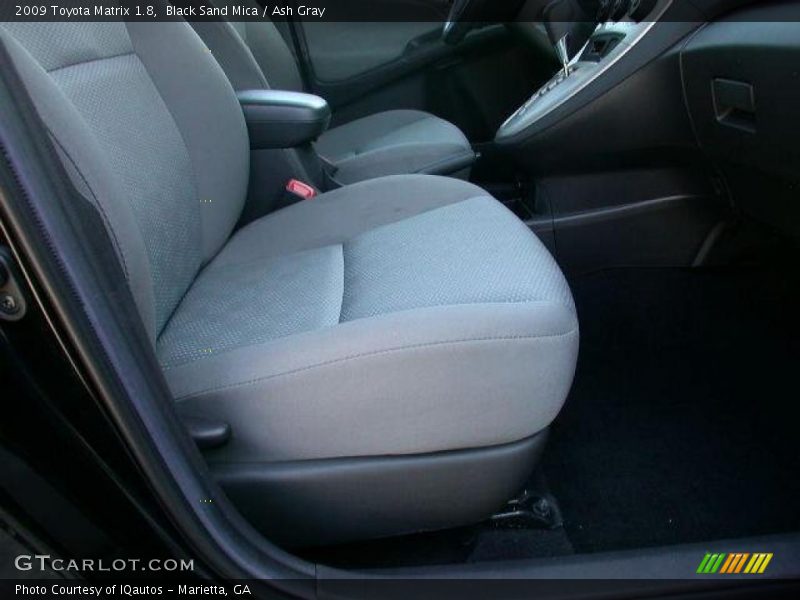 Black Sand Mica / Ash Gray 2009 Toyota Matrix 1.8