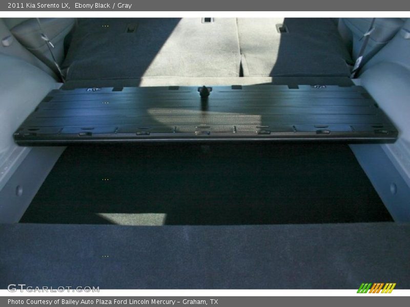 Ebony Black / Gray 2011 Kia Sorento LX