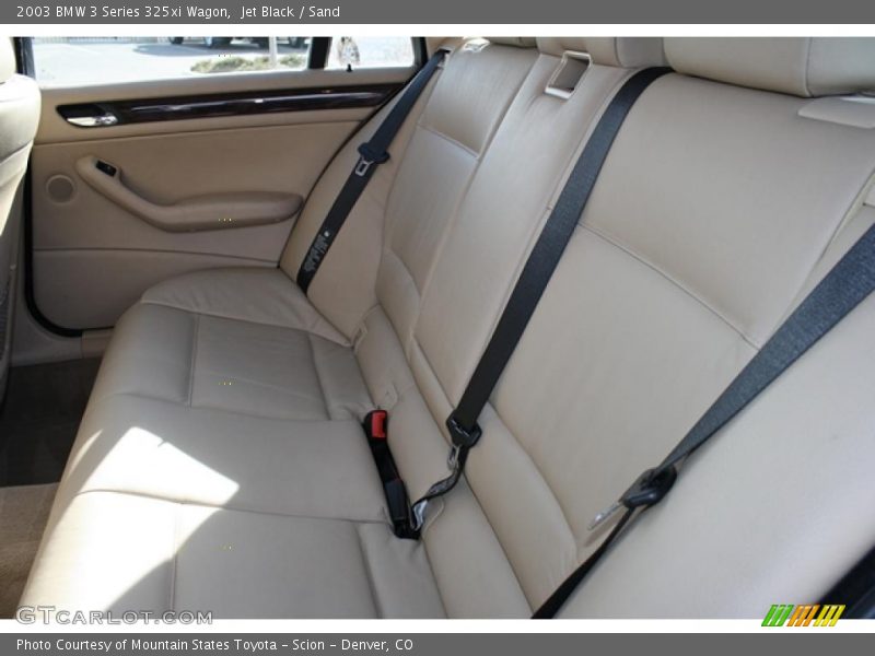  2003 3 Series 325xi Wagon Sand Interior