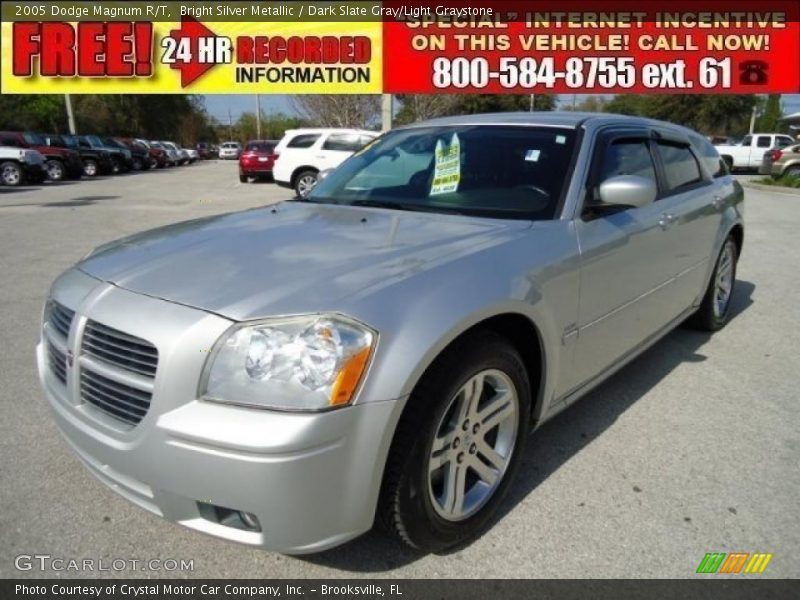 Bright Silver Metallic / Dark Slate Gray/Light Graystone 2005 Dodge Magnum R/T