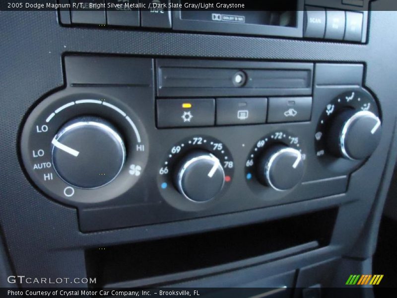 Bright Silver Metallic / Dark Slate Gray/Light Graystone 2005 Dodge Magnum R/T