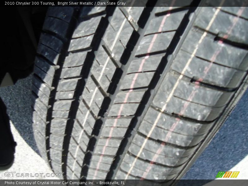 Bright Silver Metallic / Dark Slate Gray 2010 Chrysler 300 Touring