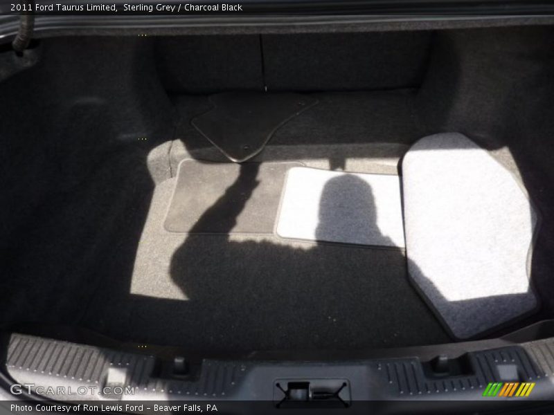 Sterling Grey / Charcoal Black 2011 Ford Taurus Limited