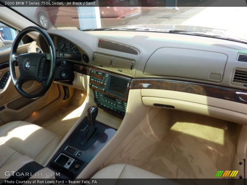Jet Black / Sand 2000 BMW 7 Series 750iL Sedan