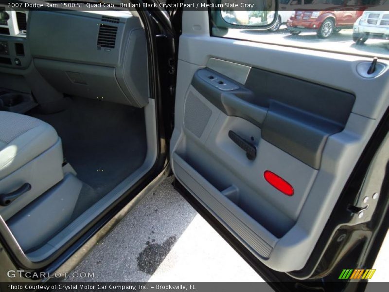 Brilliant Black Crystal Pearl / Medium Slate Gray 2007 Dodge Ram 1500 ST Quad Cab