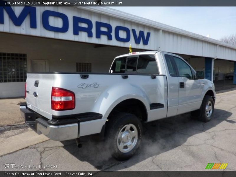 Silver Metallic / Medium Flint 2006 Ford F150 STX Regular Cab 4x4