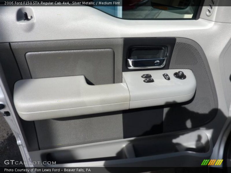 Silver Metallic / Medium Flint 2006 Ford F150 STX Regular Cab 4x4
