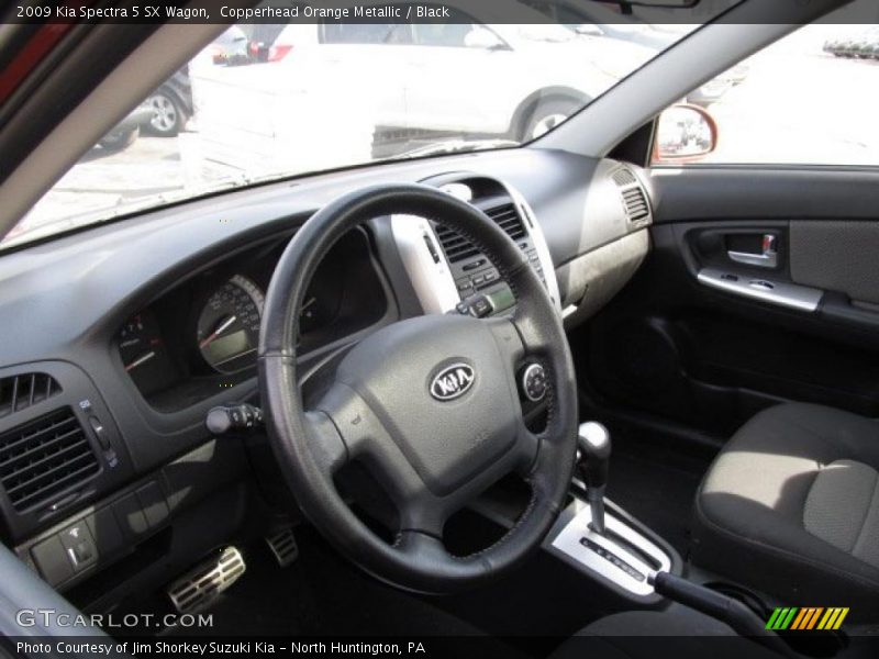  2009 Spectra 5 SX Wagon Black Interior