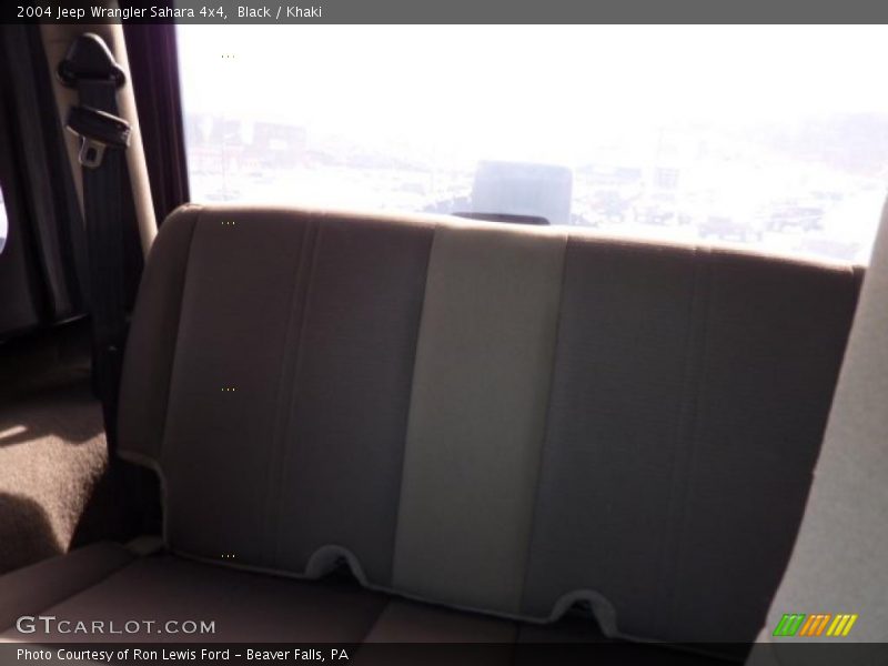 Black / Khaki 2004 Jeep Wrangler Sahara 4x4