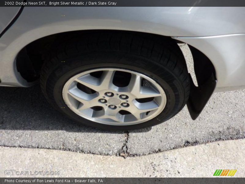 Bright Silver Metallic / Dark Slate Gray 2002 Dodge Neon SXT