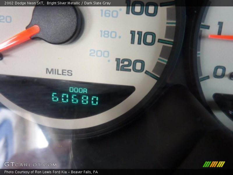 Bright Silver Metallic / Dark Slate Gray 2002 Dodge Neon SXT