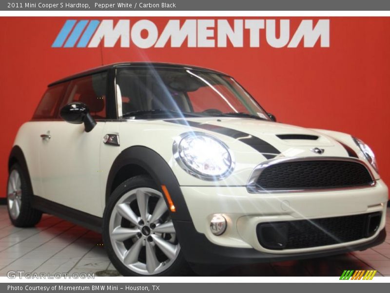 Pepper White / Carbon Black 2011 Mini Cooper S Hardtop