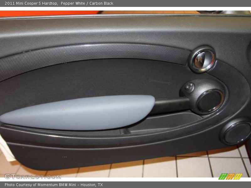 Pepper White / Carbon Black 2011 Mini Cooper S Hardtop