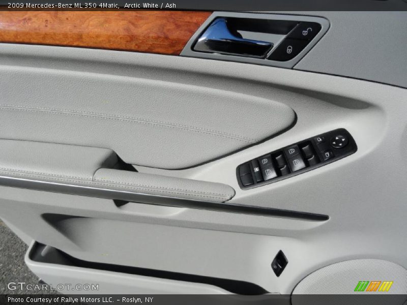 Arctic White / Ash 2009 Mercedes-Benz ML 350 4Matic