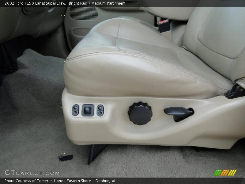 Bright Red / Medium Parchment 2002 Ford F150 Lariat SuperCrew