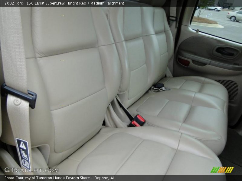 Bright Red / Medium Parchment 2002 Ford F150 Lariat SuperCrew