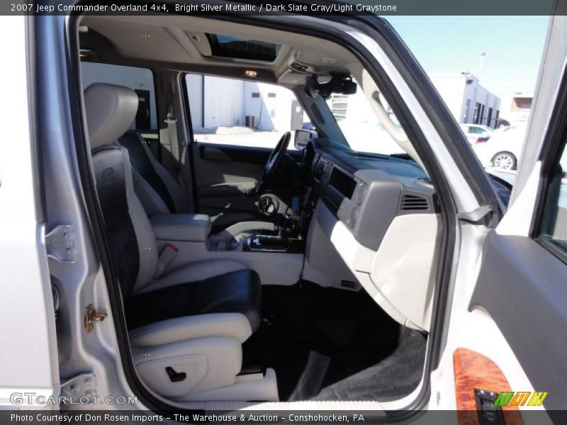 Bright Silver Metallic / Dark Slate Gray/Light Graystone 2007 Jeep Commander Overland 4x4