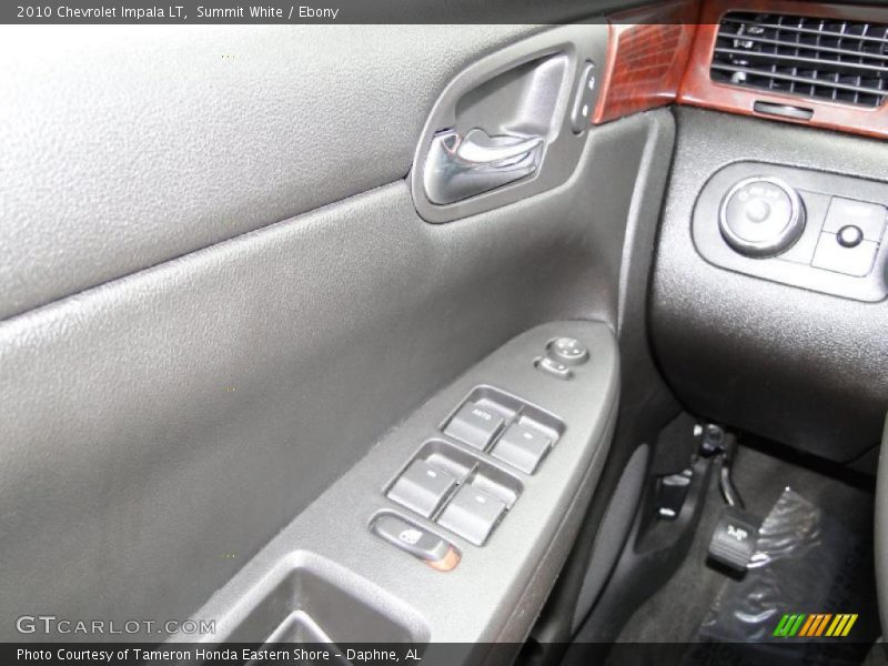 Summit White / Ebony 2010 Chevrolet Impala LT