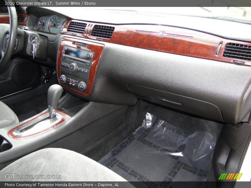 Summit White / Ebony 2010 Chevrolet Impala LT
