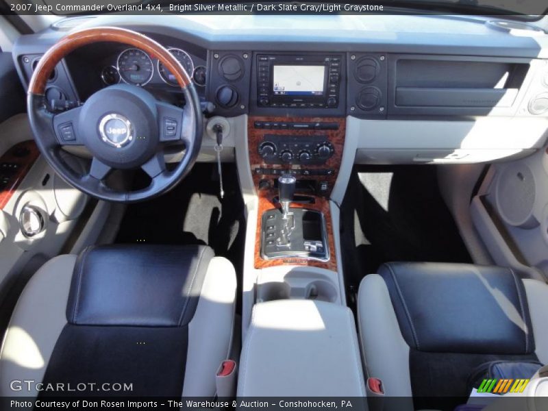 Bright Silver Metallic / Dark Slate Gray/Light Graystone 2007 Jeep Commander Overland 4x4